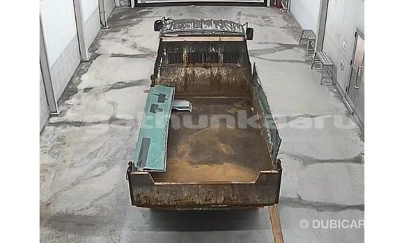 Buy Import Nissan Evalia Brown Truck in Import - Dubai in Baa Buy Import Nissan Evalia Brown Truck in Import - Dubai in Baa