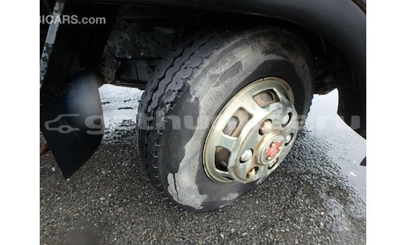 Buy Import Nissan Evalia Brown Truck in Import - Dubai in Baa Buy Import Nissan Evalia Brown Truck in Import - Dubai in Baa