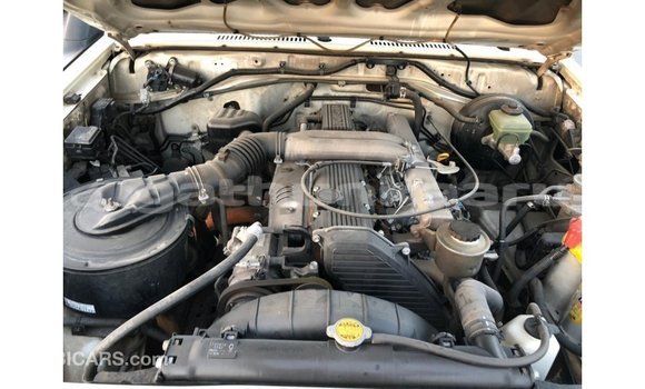 Buy Import Toyota Land Cruiser White Car in Import - Dubai in Baa Buy Import Toyota Land Cruiser White Car in Import - Dubai in Baa