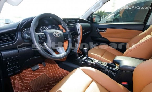 Buy Import Toyota Fortuner Other Car in Import - Dubai in Baa Buy Import Toyota Fortuner Other Car in Import - Dubai in Baa