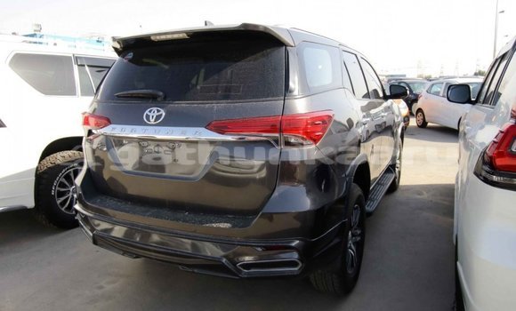 Buy Import Toyota Fortuner Other Car in Import - Dubai in Baa Buy Import Toyota Fortuner Other Car in Import - Dubai in Baa