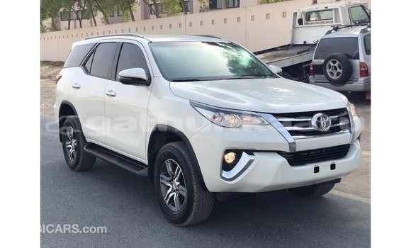 Buy Import Toyota Fortuner White Car in Import - Dubai in Baa Buy Import Toyota Fortuner White Car in Import - Dubai in Baa
