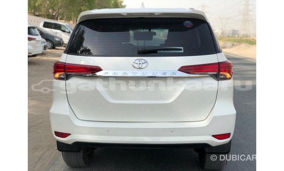 Buy Import Toyota Fortuner White Car in Import - Dubai in Baa Buy Import Toyota Fortuner White Car in Import - Dubai in Baa