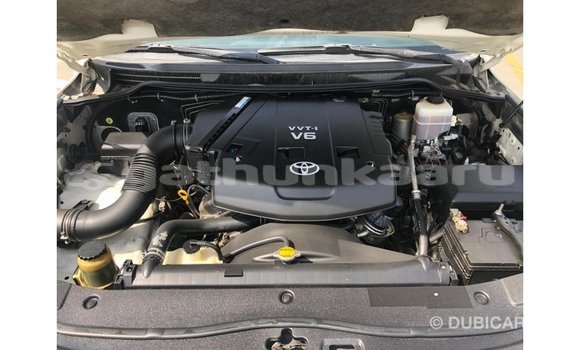 Buy Import Toyota Land Cruiser White Car in Import - Dubai in Baa Buy Import Toyota Land Cruiser White Car in Import - Dubai in Baa