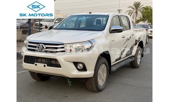 Buy Import Toyota Hilux White Car in Import - Dubai in Baa
