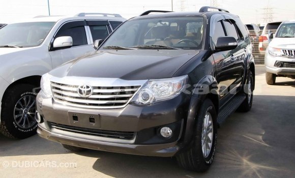 Buy Import Toyota Fortuner Other Car in Import - Dubai in Baa Buy Import Toyota Fortuner Other Car in Import - Dubai in Baa