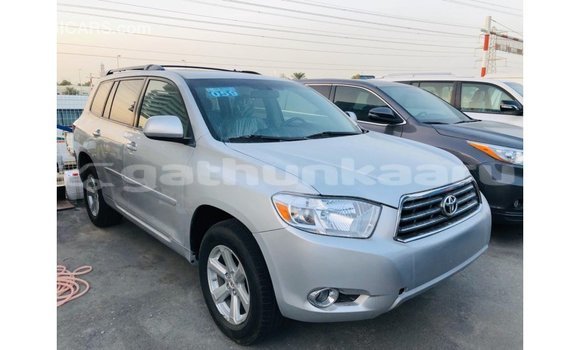 Buy Import Toyota Highlander Other Car in Import - Dubai in Baa Buy Import Toyota Highlander Other Car in Import - Dubai in Baa