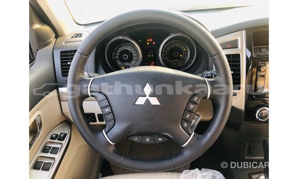 Buy Import Mitsubishi Pajero Black Car in Import - Dubai in Baa Buy Import Mitsubishi Pajero Black Car in Import - Dubai in Baa