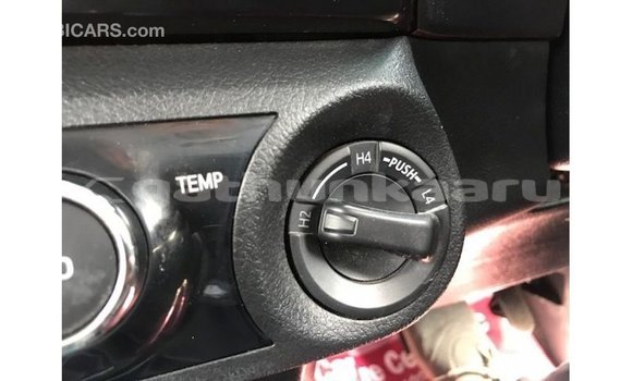 Buy Import Toyota Hilux Other Car in Import - Dubai in Baa Buy Import Toyota Hilux Other Car in Import - Dubai in Baa