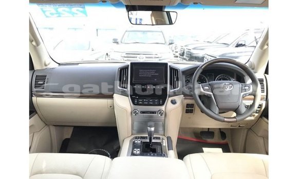 Buy Import Toyota Land Cruiser Black Car in Import - Dubai in Baa Buy Import Toyota Land Cruiser Black Car in Import - Dubai in Baa