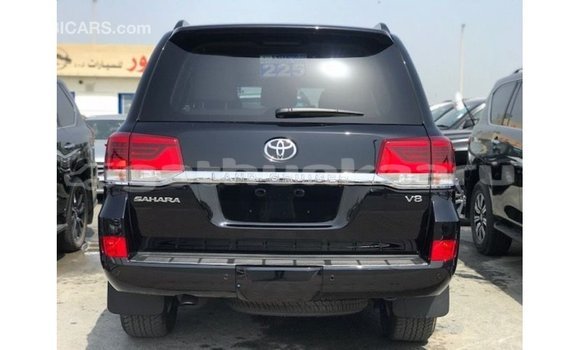 Buy Import Toyota Land Cruiser Black Car in Import - Dubai in Baa Buy Import Toyota Land Cruiser Black Car in Import - Dubai in Baa