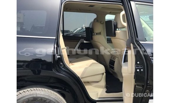 Buy Import Toyota Land Cruiser Black Car in Import - Dubai in Baa Buy Import Toyota Land Cruiser Black Car in Import - Dubai in Baa