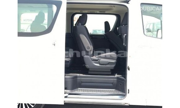 Buy Import Toyota Granvia White Car in Import - Dubai in Baa Buy Import Toyota Granvia White Car in Import - Dubai in Baa