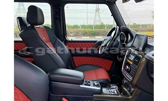 Buy Import Mercedes-Benz 190 Black Car in Import - Dubai in Baa Buy Import Mercedes-Benz 190 Black Car in Import - Dubai in Baa