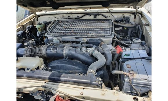 Buy Import Toyota Land Cruiser White Car in Import - Dubai in Baa Buy Import Toyota Land Cruiser White Car in Import - Dubai in Baa