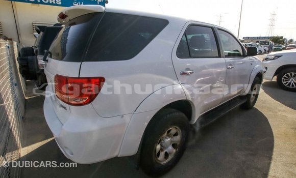 Buy Import Toyota Fortuner White Car in Import - Dubai in Baa Buy Import Toyota Fortuner White Car in Import - Dubai in Baa