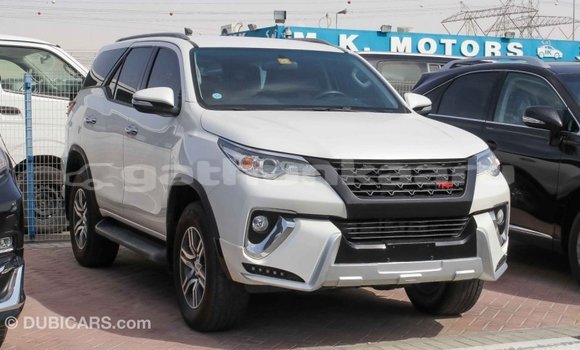 Buy Import Toyota Fortuner White Car in Import - Dubai in Baa Buy Import Toyota Fortuner White Car in Import - Dubai in Baa