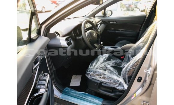 Buy Import Toyota C-HR Other Car in Import - Dubai in Baa Buy Import Toyota C-HR Other Car in Import - Dubai in Baa