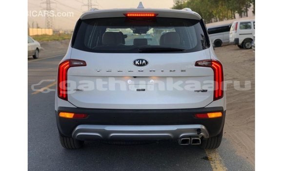Buy Import Kia Carens White Car in Import - Dubai in Baa Buy Import Kia Carens White Car in Import - Dubai in Baa