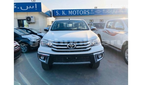 Buy Import Toyota Hilux White Car in Import - Dubai in Baa Buy Import Toyota Hilux White Car in Import - Dubai in Baa
