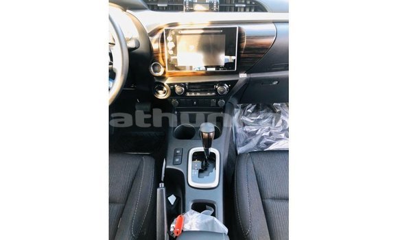 Buy Import Toyota Hilux White Car in Import - Dubai in Baa Buy Import Toyota Hilux White Car in Import - Dubai in Baa