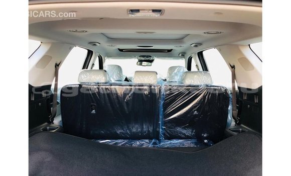 Buy Import Hyundai Chorus Other Truck in Import - Dubai in Baa Buy Import Hyundai Chorus Other Truck in Import - Dubai in Baa