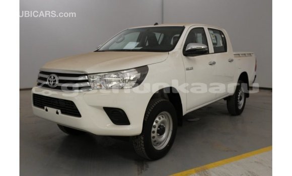 Buy Import Toyota Hilux White Car in Import - Dubai in Baa Buy Import Toyota Hilux White Car in Import - Dubai in Baa