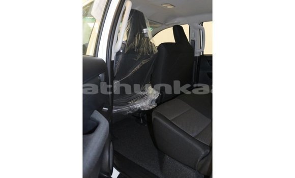 Buy Import Toyota Hilux White Car in Import - Dubai in Baa Buy Import Toyota Hilux White Car in Import - Dubai in Baa