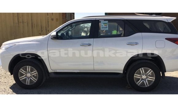 Buy Import Toyota Fortuner White Car in Import - Dubai in Baa Buy Import Toyota Fortuner White Car in Import - Dubai in Baa