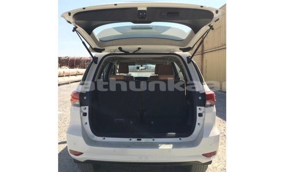 Buy Import Toyota Fortuner White Car in Import - Dubai in Baa Buy Import Toyota Fortuner White Car in Import - Dubai in Baa