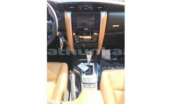 Buy Import Toyota Fortuner White Car in Import - Dubai in Baa Buy Import Toyota Fortuner White Car in Import - Dubai in Baa