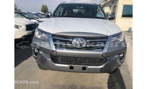 Buy Import Toyota Fortuner Other Car in Import - Dubai in Baa Buy Import Toyota Fortuner Other Car in Import - Dubai in Baa
