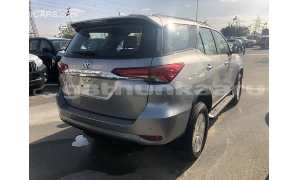 Buy Import Toyota Fortuner Other Car in Import - Dubai in Baa Buy Import Toyota Fortuner Other Car in Import - Dubai in Baa