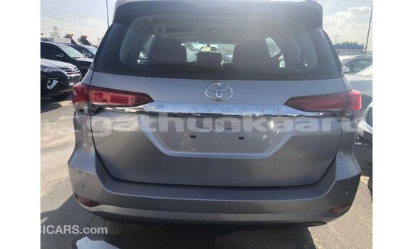 Buy Import Toyota Fortuner Other Car in Import - Dubai in Baa Buy Import Toyota Fortuner Other Car in Import - Dubai in Baa