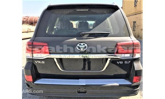 Buy Import Toyota Land Cruiser Black Car in Import - Dubai in Baa Buy Import Toyota Land Cruiser Black Car in Import - Dubai in Baa