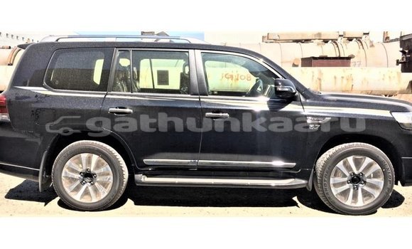 Buy Import Toyota Land Cruiser Black Car in Import - Dubai in Baa Buy Import Toyota Land Cruiser Black Car in Import - Dubai in Baa