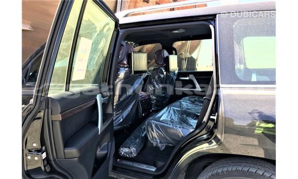 Buy Import Toyota Land Cruiser Black Car in Import - Dubai in Baa Buy Import Toyota Land Cruiser Black Car in Import - Dubai in Baa