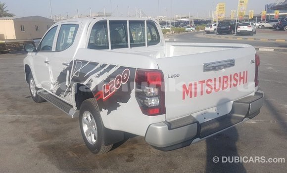 Buy Import Mitsubishi L200 White Car in Import - Dubai in Baa Buy Import Mitsubishi L200 White Car in Import - Dubai in Baa