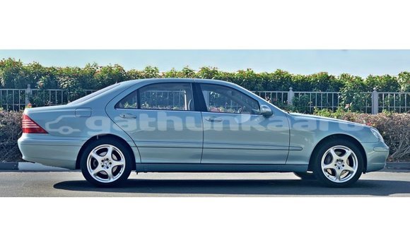 Buy Import Mercedes-Benz 200 Blue Car in Import - Dubai in Baa Buy Import Mercedes-Benz 200 Blue Car in Import - Dubai in Baa