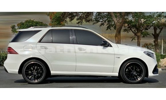 Buy Import Mercedes-Benz GLE White Car in Import - Dubai in Baa Buy Import Mercedes-Benz GLE White Car in Import - Dubai in Baa