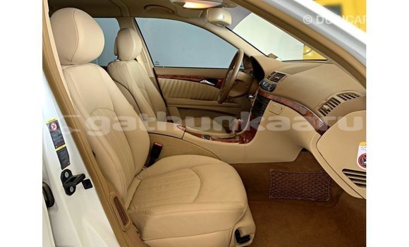 Buy Import Mercedes-Benz 200 White Car in Import - Dubai in Baa Buy Import Mercedes-Benz 200 White Car in Import - Dubai in Baa
