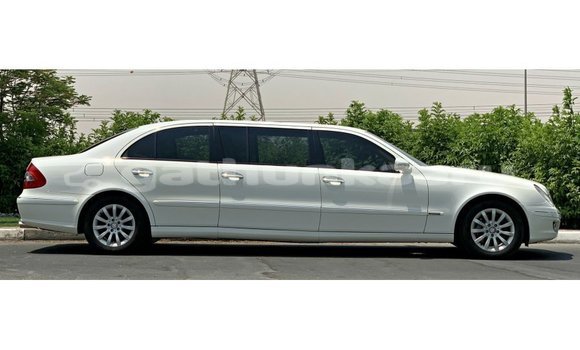 Buy Import Mercedes-Benz 200 White Car in Import - Dubai in Baa Buy Import Mercedes-Benz 200 White Car in Import - Dubai in Baa