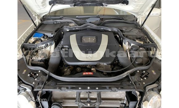 Buy Import Mercedes-Benz 200 White Car in Import - Dubai in Baa Buy Import Mercedes-Benz 200 White Car in Import - Dubai in Baa