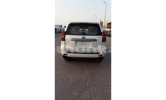 Buy Import Toyota Prado White Car in Import - Dubai in Baa Buy Import Toyota Prado White Car in Import - Dubai in Baa