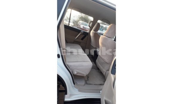 Buy Import Toyota Prado White Car in Import - Dubai in Baa Buy Import Toyota Prado White Car in Import - Dubai in Baa
