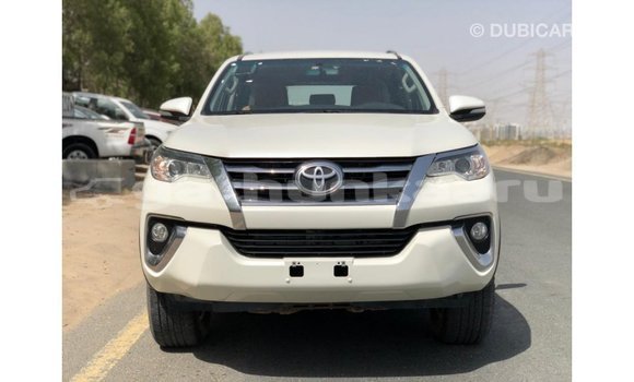 Buy Import Toyota Fortuner White Car in Import - Dubai in Baa Buy Import Toyota Fortuner White Car in Import - Dubai in Baa