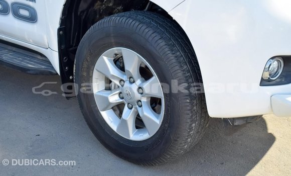 Buy Import Toyota Prado White Car in Import - Dubai in Baa Buy Import Toyota Prado White Car in Import - Dubai in Baa