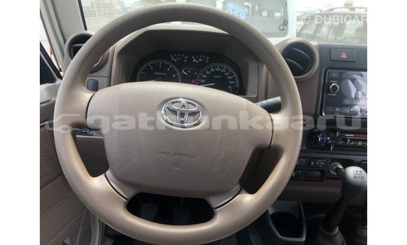 Buy Import Toyota Land Cruiser Other Car in Import - Dubai in Baa Buy Import Toyota Land Cruiser Other Car in Import - Dubai in Baa