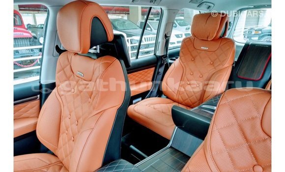 Buy Import Toyota Land Cruiser Black Car in Import - Dubai in Baa Buy Import Toyota Land Cruiser Black Car in Import - Dubai in Baa