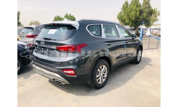 Buy Import Hyundai Santa Fe Green Car in Import - Dubai in Baa Buy Import Hyundai Santa Fe Green Car in Import - Dubai in Baa